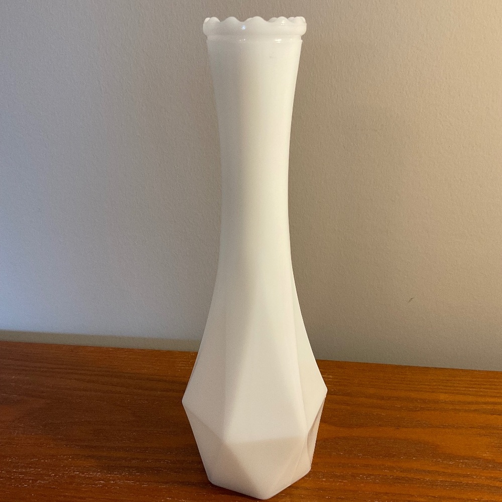 Vintage Milk Glass Geometric Pattern Bud Vase 8.5”